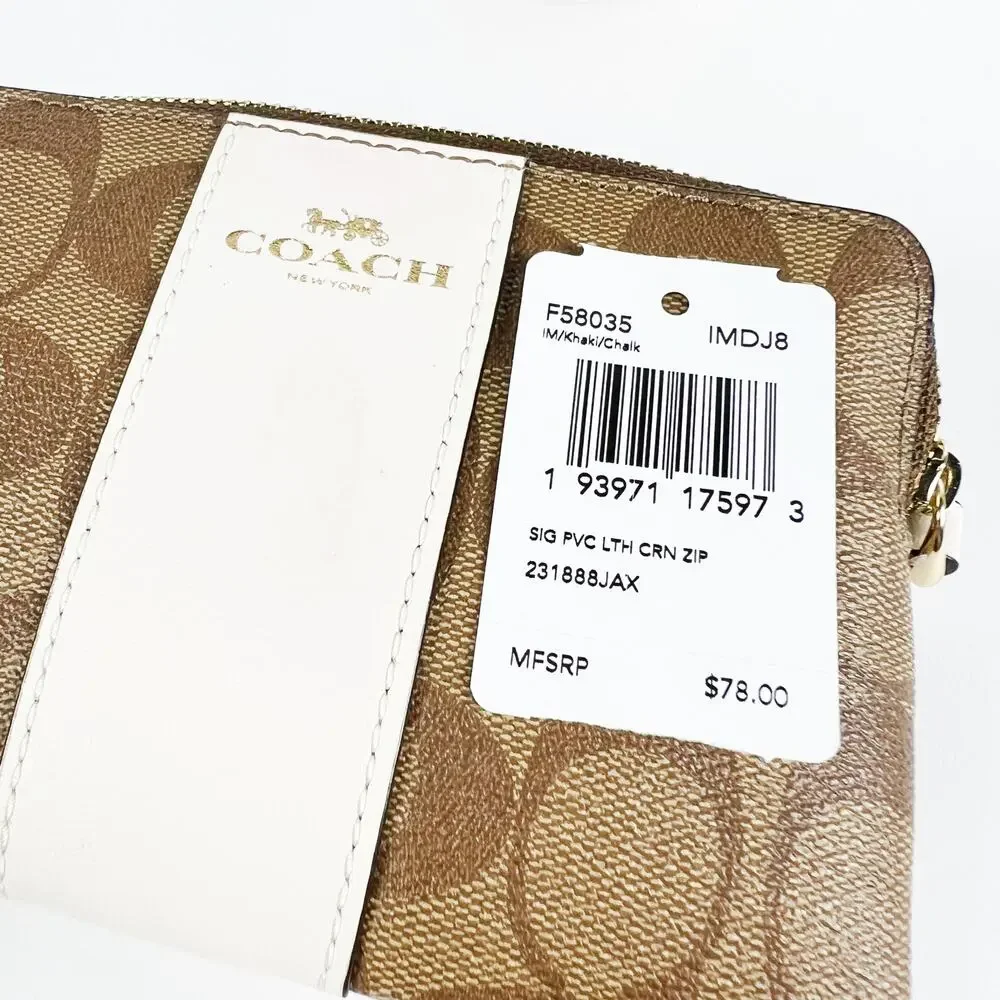 NWT Coach Signature PVC leather off white wristlet wallet - Picture 5 of 5